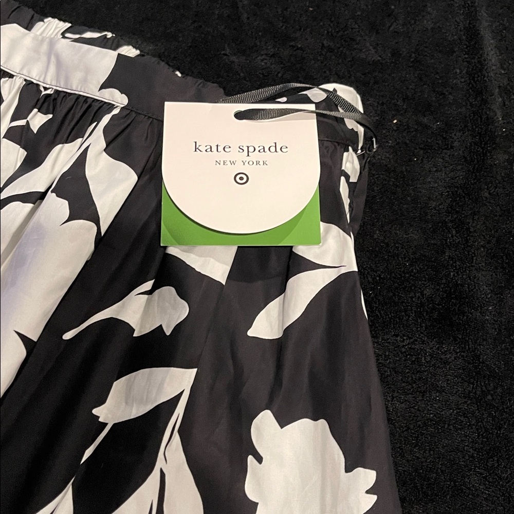 Kate Spade Black and White Floral A-Line Skirt - Picture 3 of 7
